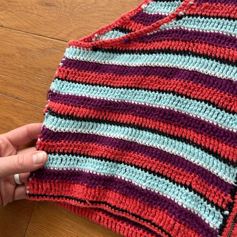 Altar’d State Crochet Crop Top Size L Sleeveless Yarn Granny Knit Boho Retro - Picture 6 of 7